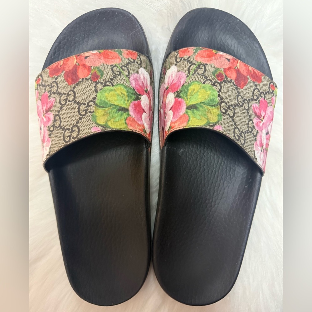 Gucci Women's Blooms Floral Slides Sandals